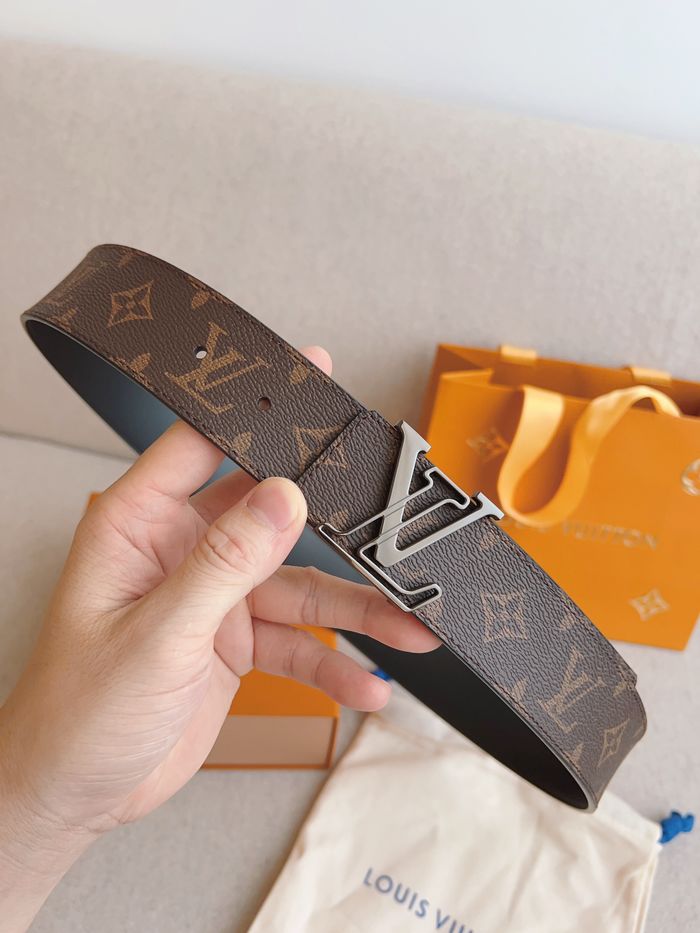 Louis Vuitton Belt 40MM LVB00120